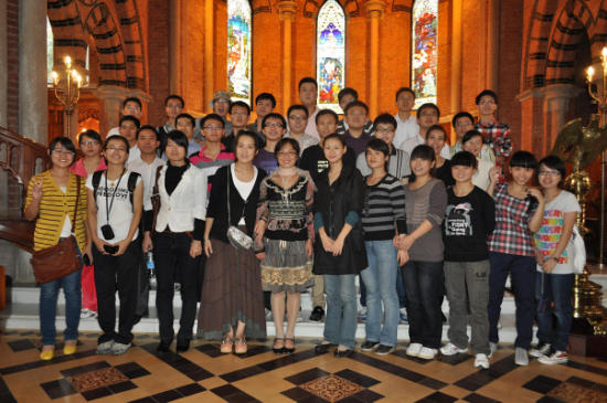 我院新生参观中国基督教爱国史迹与传承陈列室 我院新生参观中国基督教爱国史迹与传承陈列室